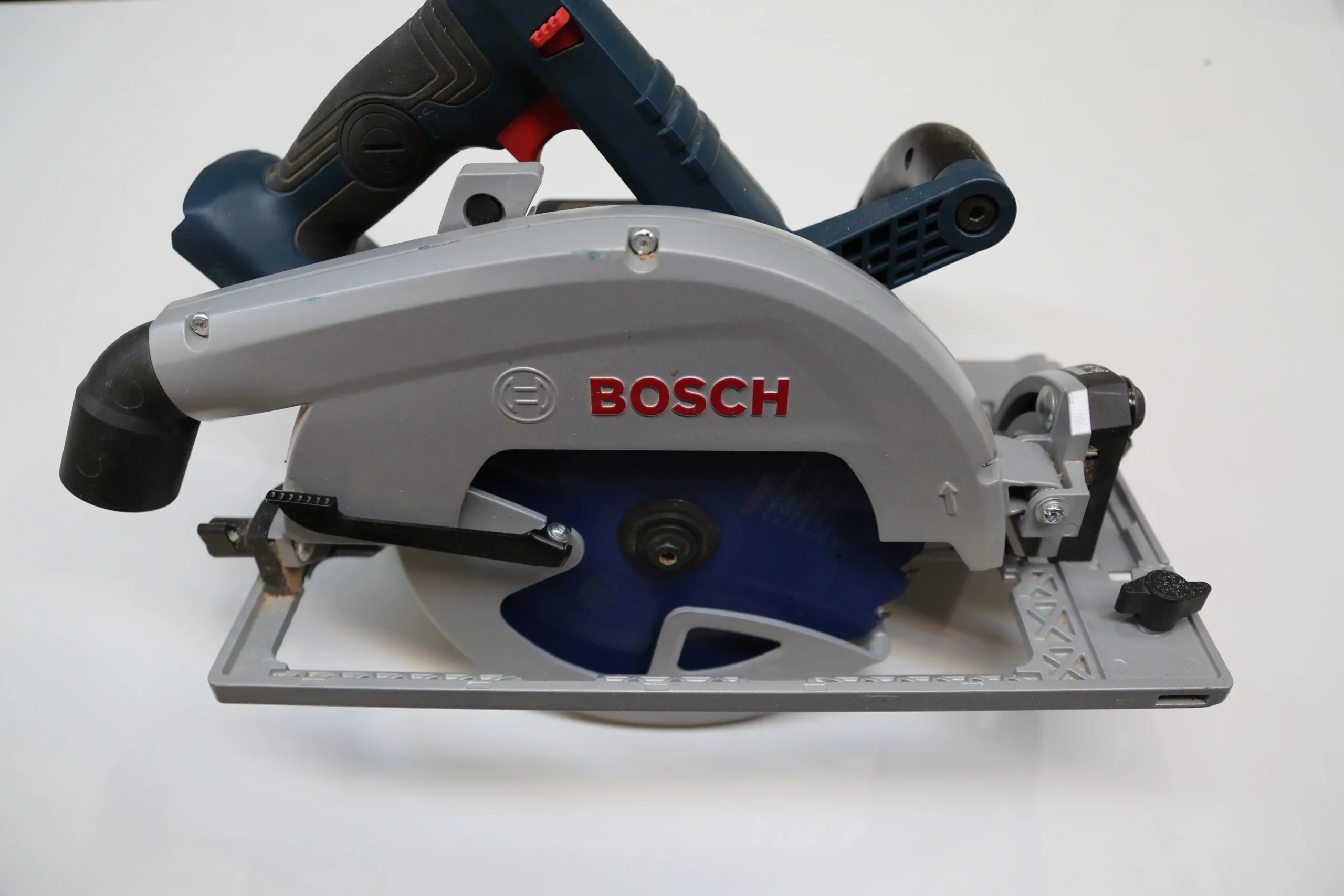 Bosch Handkreissäge GKE 55 mieten – WerkstattLQ Langquaid
