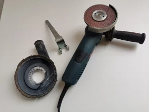 Bosch Winkelschleifer 125mm mieten – Metall schleifen WerkstattLQ